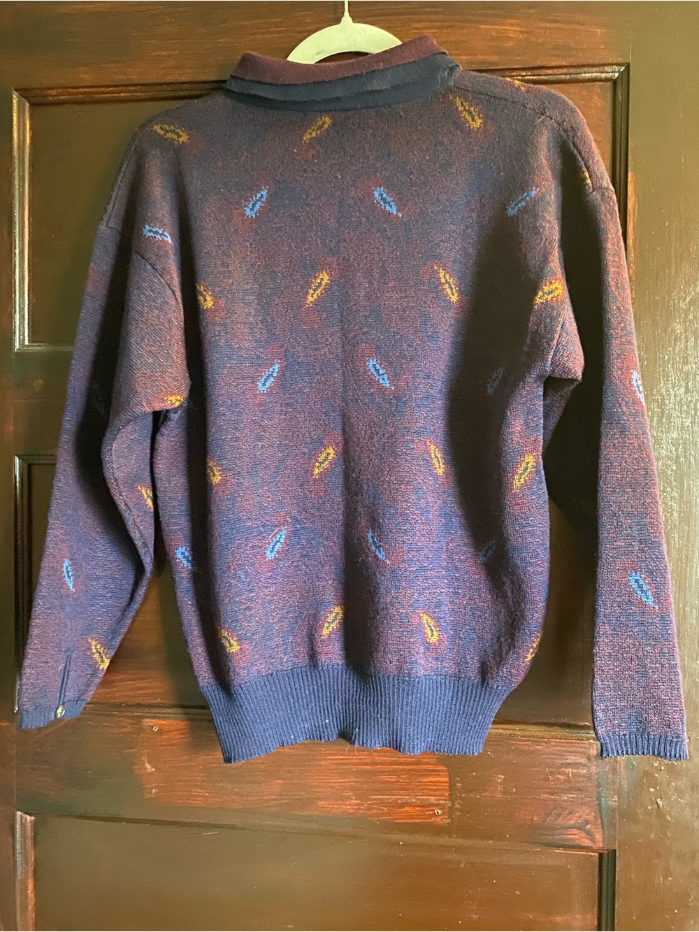100% Wool Two-Tone Knit Sweater w/ Double Collar & Button Sleeves - Picture 2 of 10